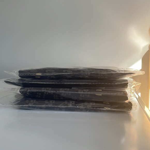 (4 packs) INNIS & GUNN Brewing Co. Socks Unisex - Picture 5 of 7